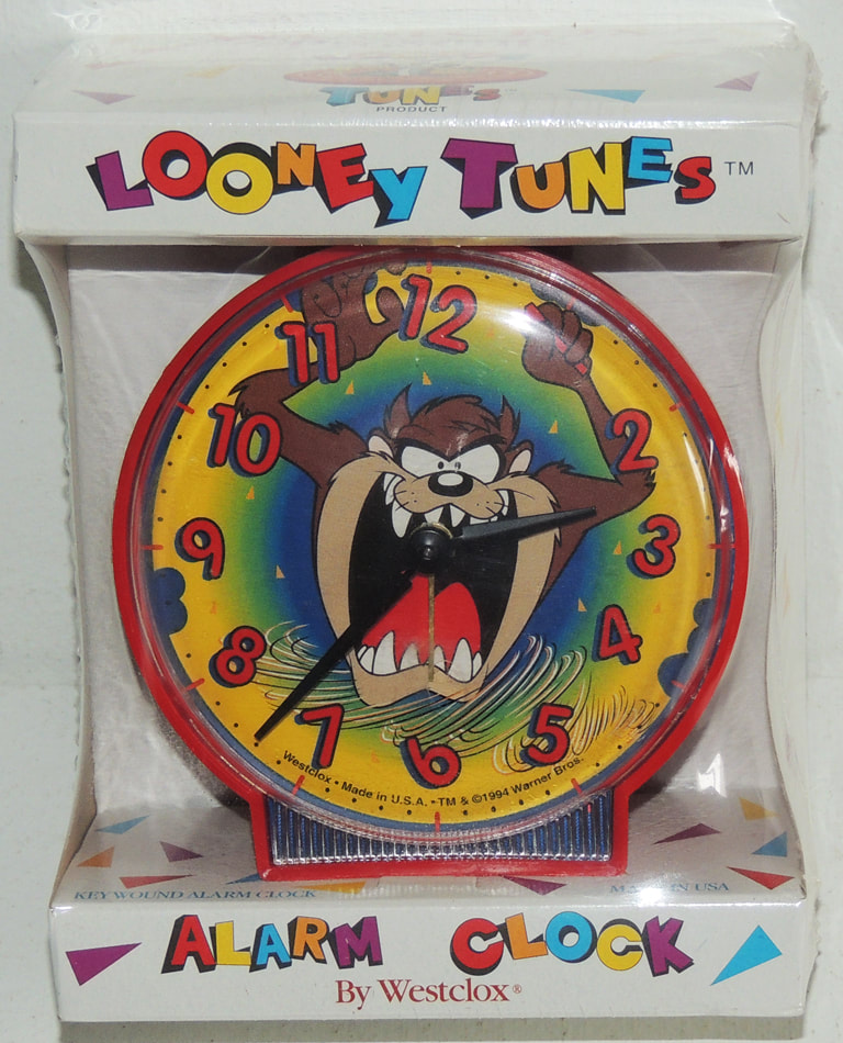 Vintage Tweety Bird Dome Clock TM & 2000 Warner Bros. AA 